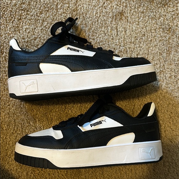 Puma Women’s Black and White Sneakers - Picture 3 of 8